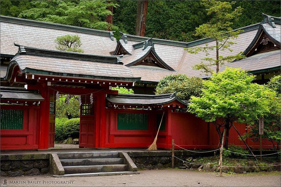 Futarasan Shrine Office Buildings
