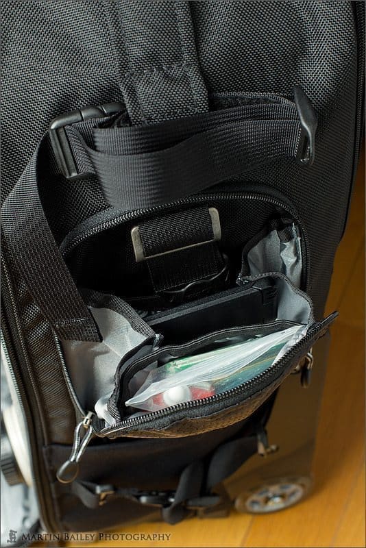ThinkTank - Airport Security Rolling Camera Bag - Side Pocket