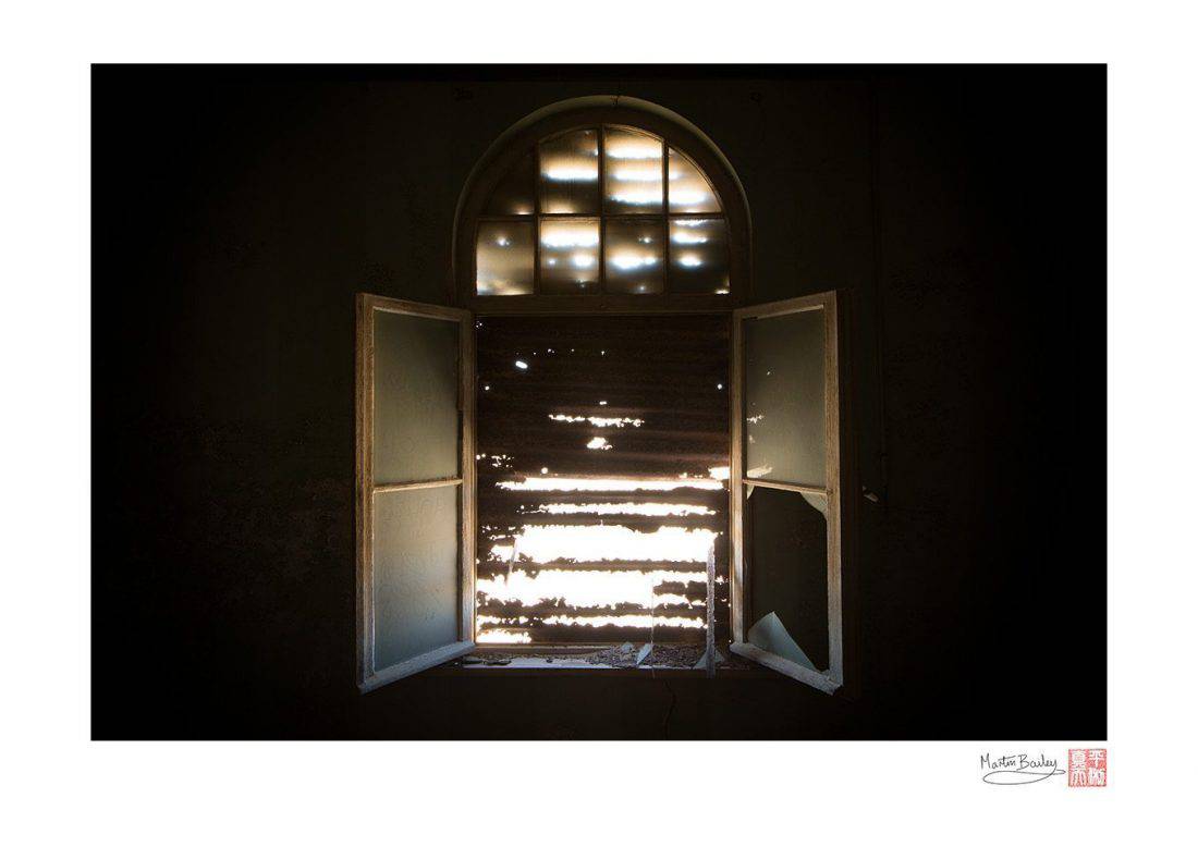 Window (Kolmanskop)