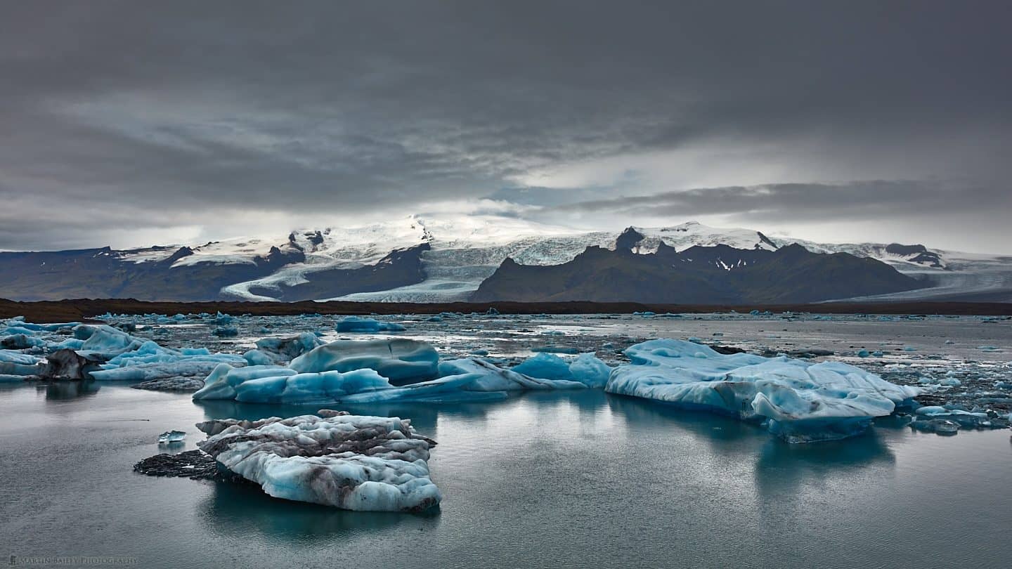 Jökulsárlón Icebergs and Glacier