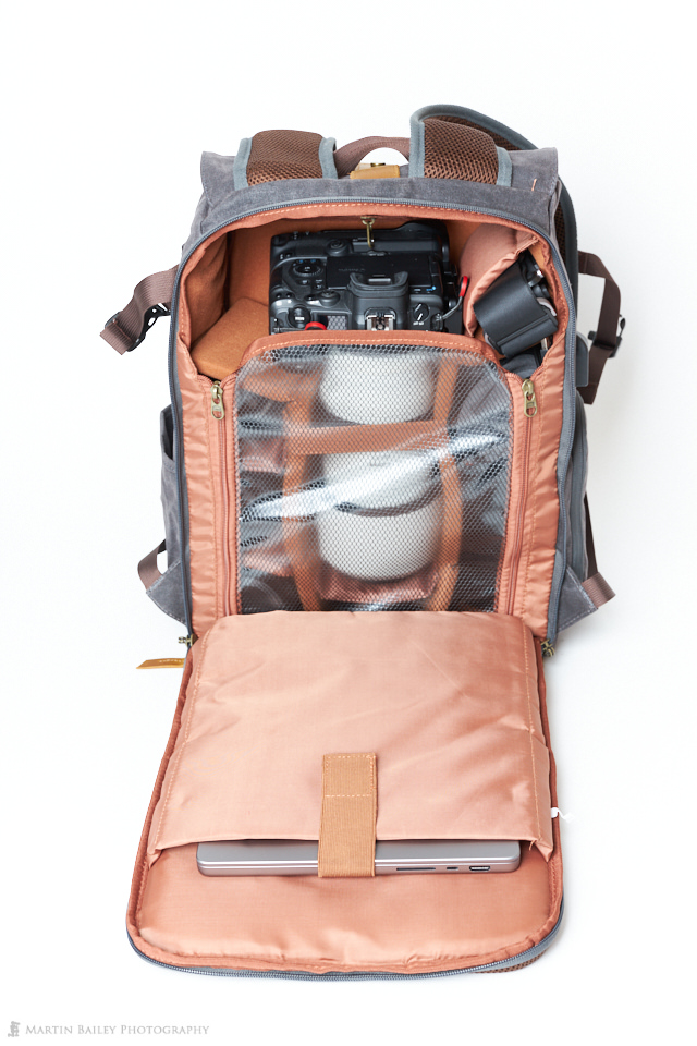 EnergyPower Camera Bag with Laptop Space