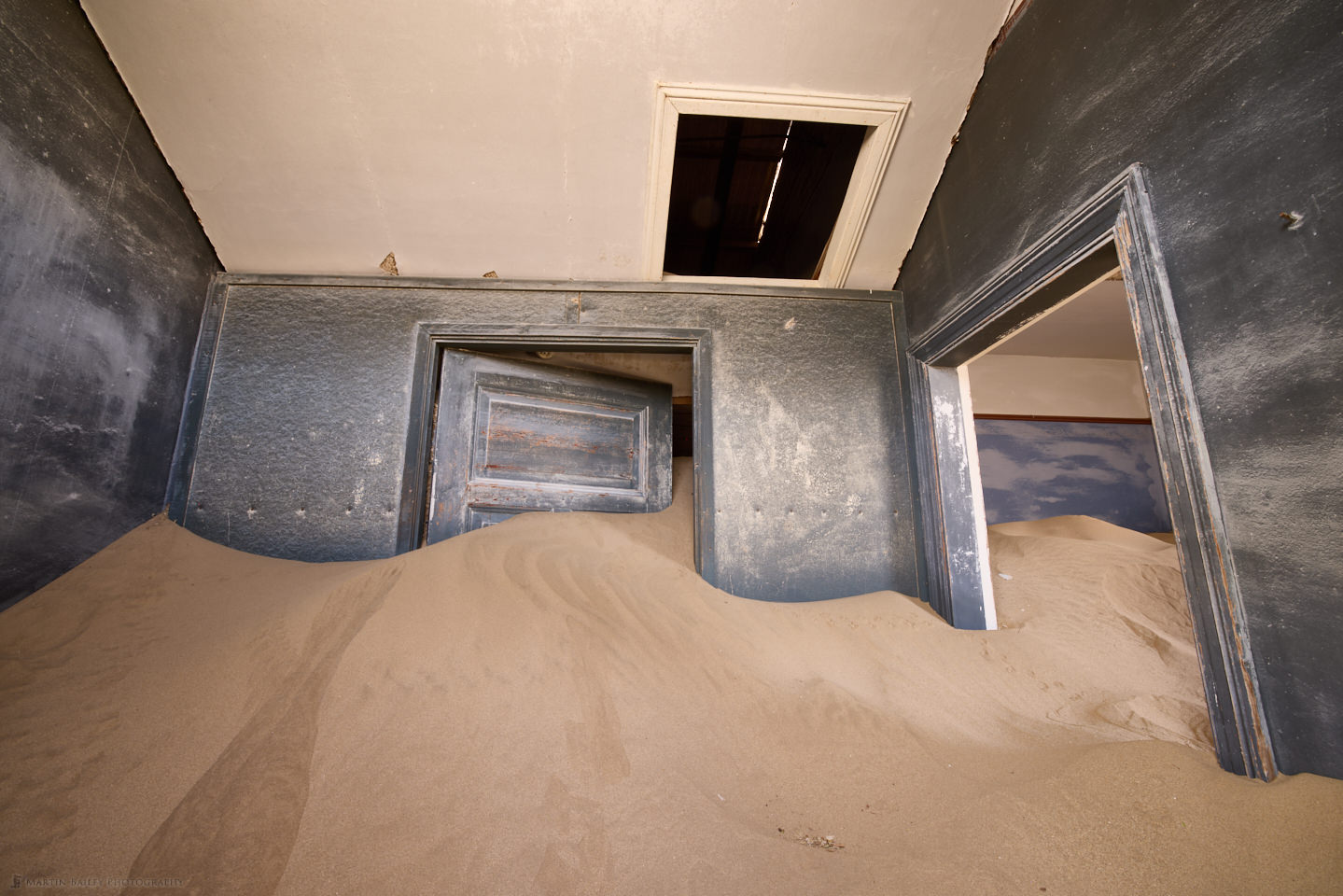 Small Room Big Sand